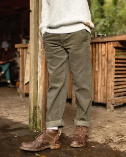 Adventurer Cordhose - Staubige Olive