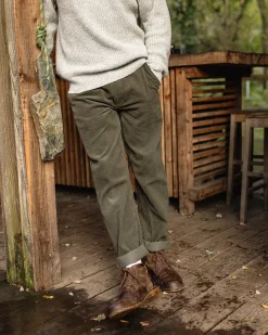 Adventurer Cordhose - Staubige Olive