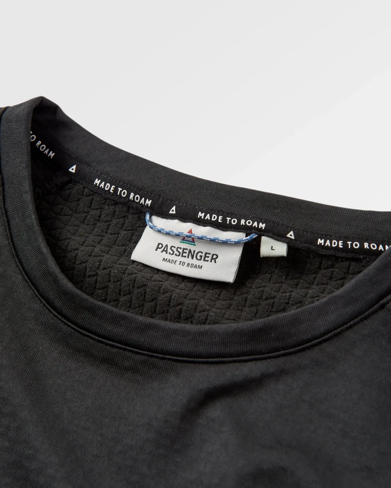Alpine Recyceltes Base Layer Langarm-T-Shirt - Schwarz