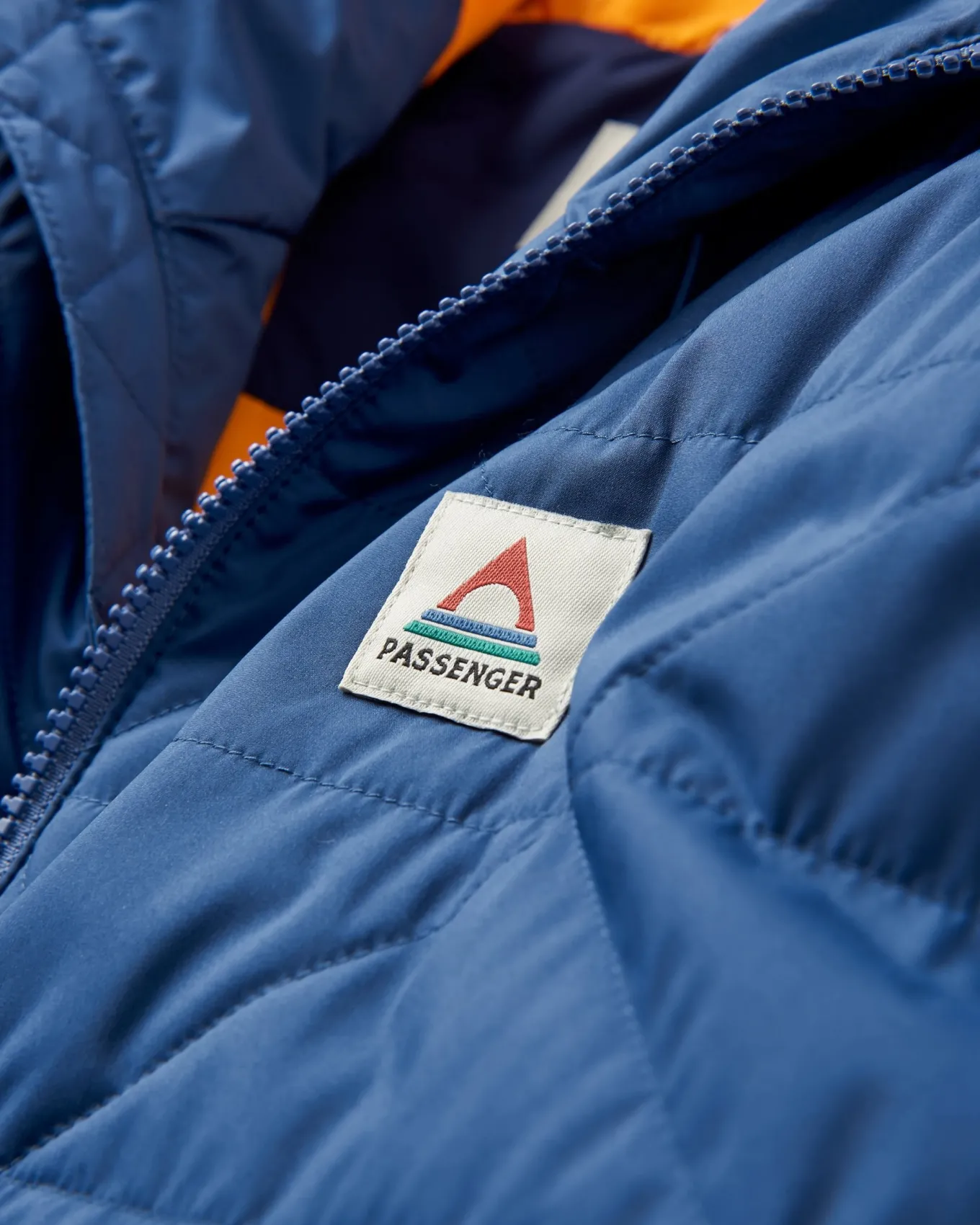 Base Isolator 2.0 - Dunkler Denim