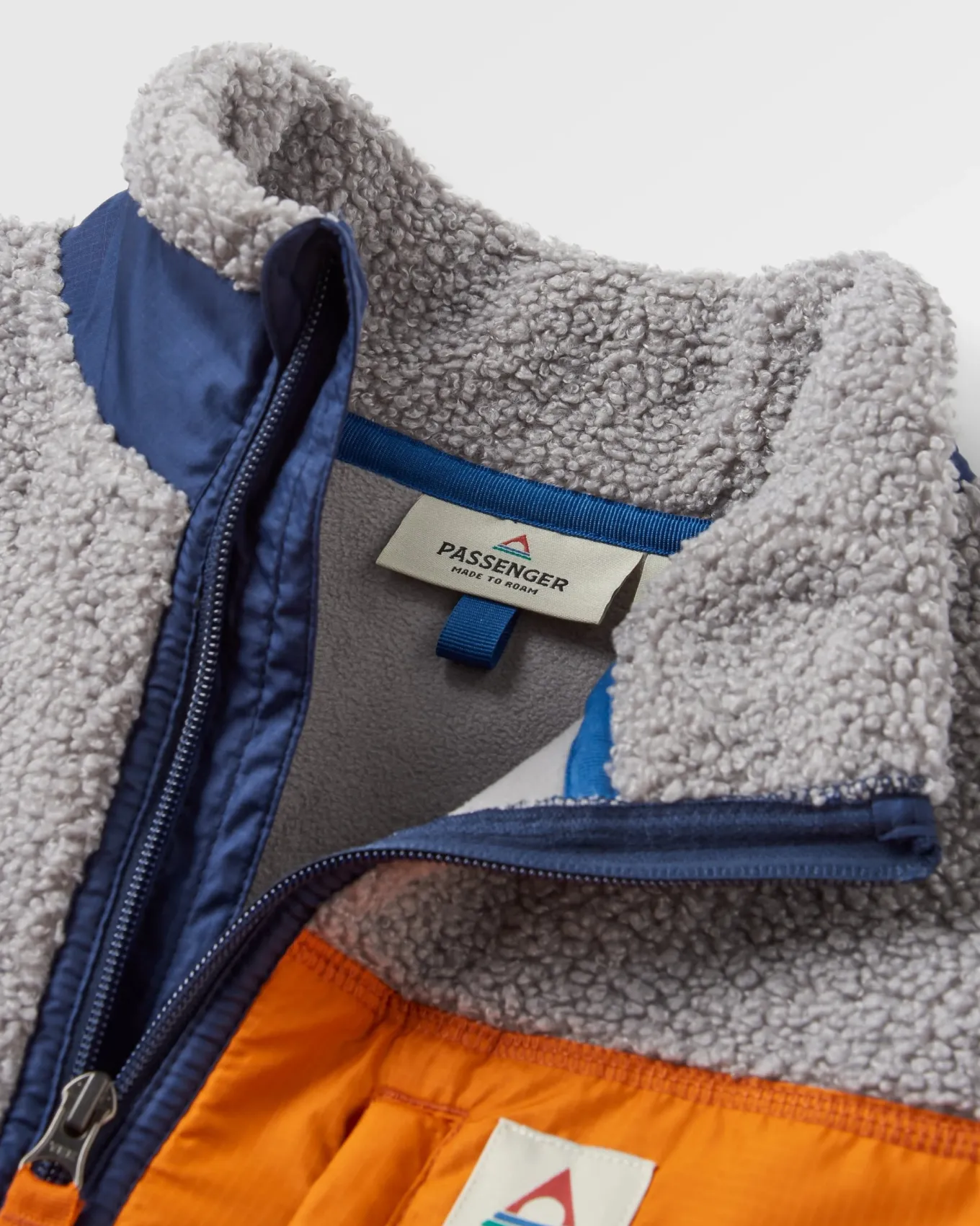 Born Explorer Recycled Polar-Lined Sherpa Fleece - Stahlgrau