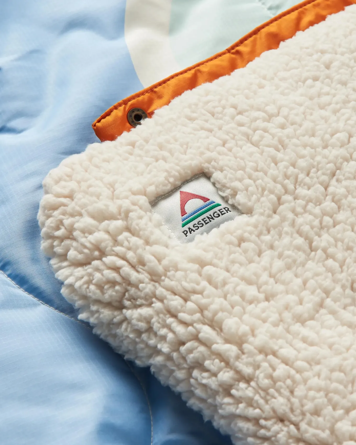 Cabin Recycelte Sherpa Decke - Kornblumenblau