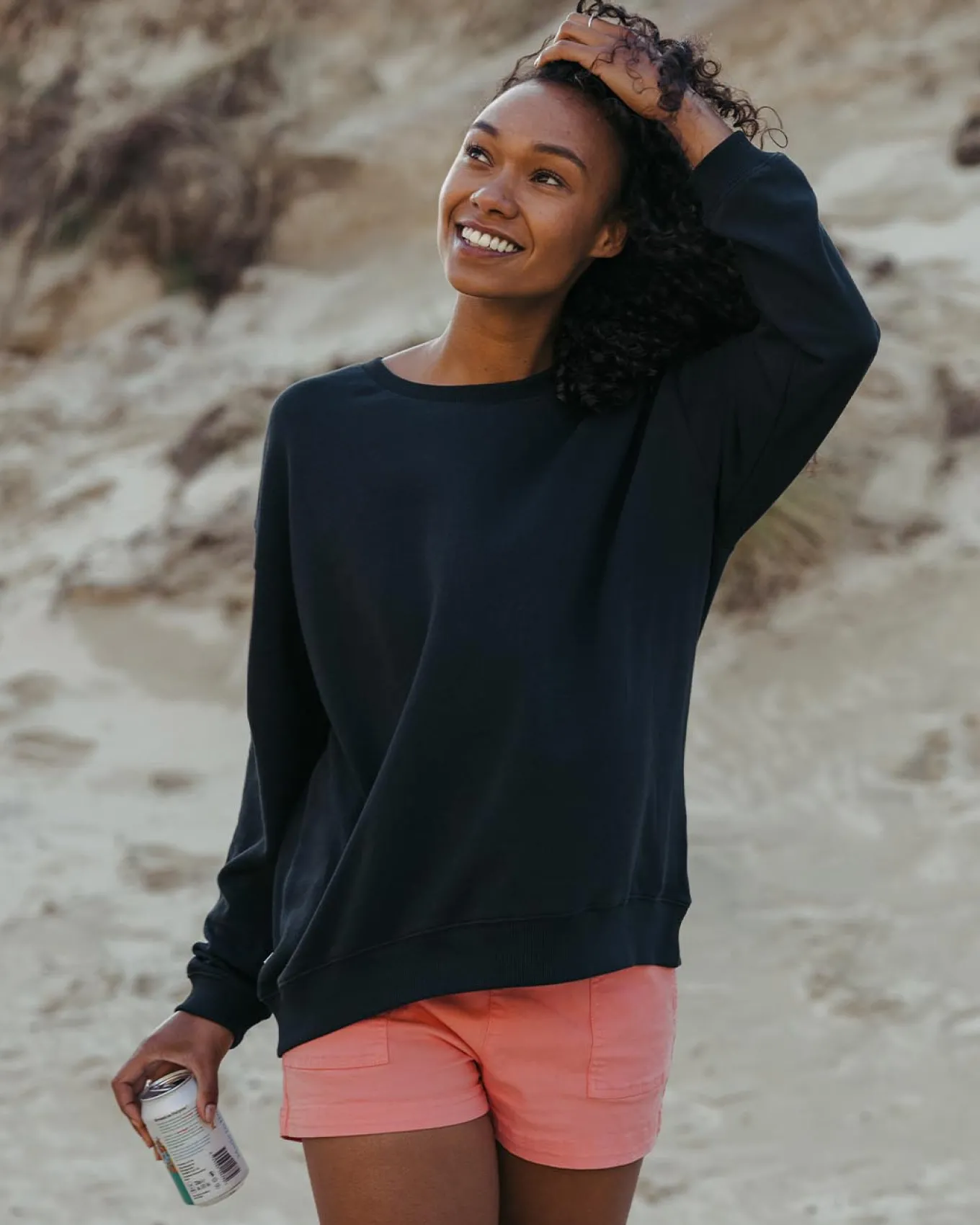 Chica Recycelte Baumwolle Oversized Sweatshirt - Schwarz