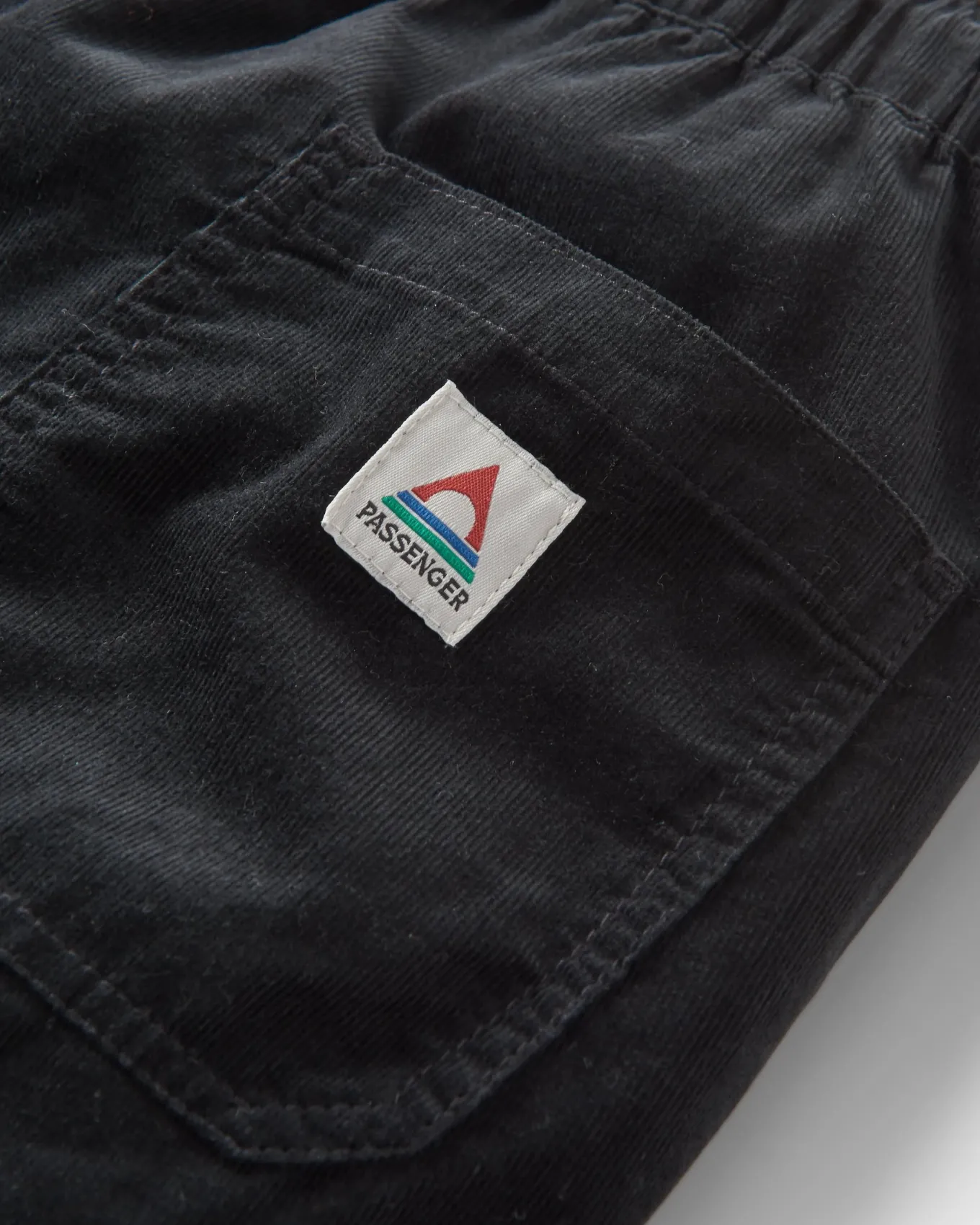 Compass Recycelte Cordhose - Schwarz