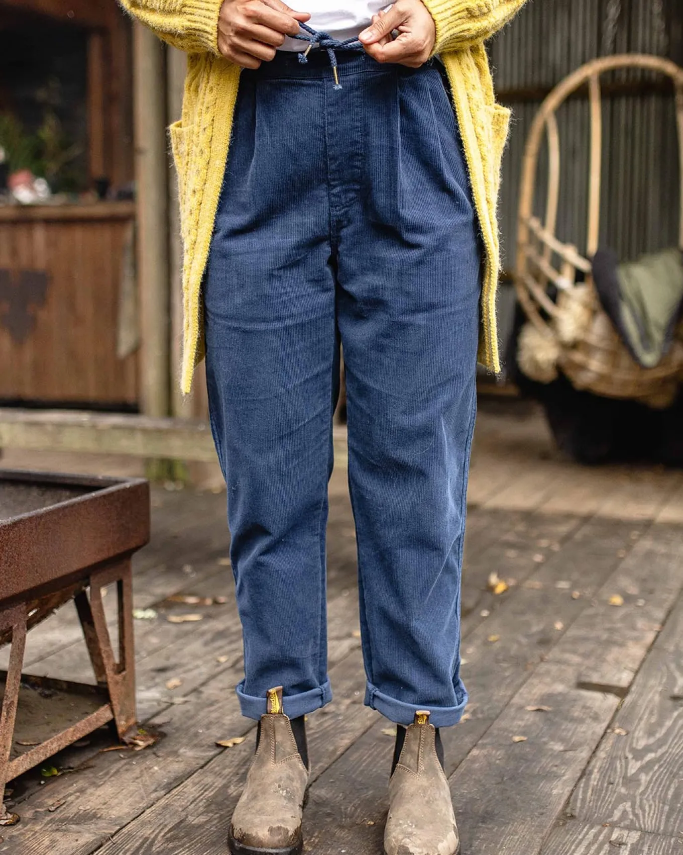 Compass Recycelte Cordhose - Dunkler Denim