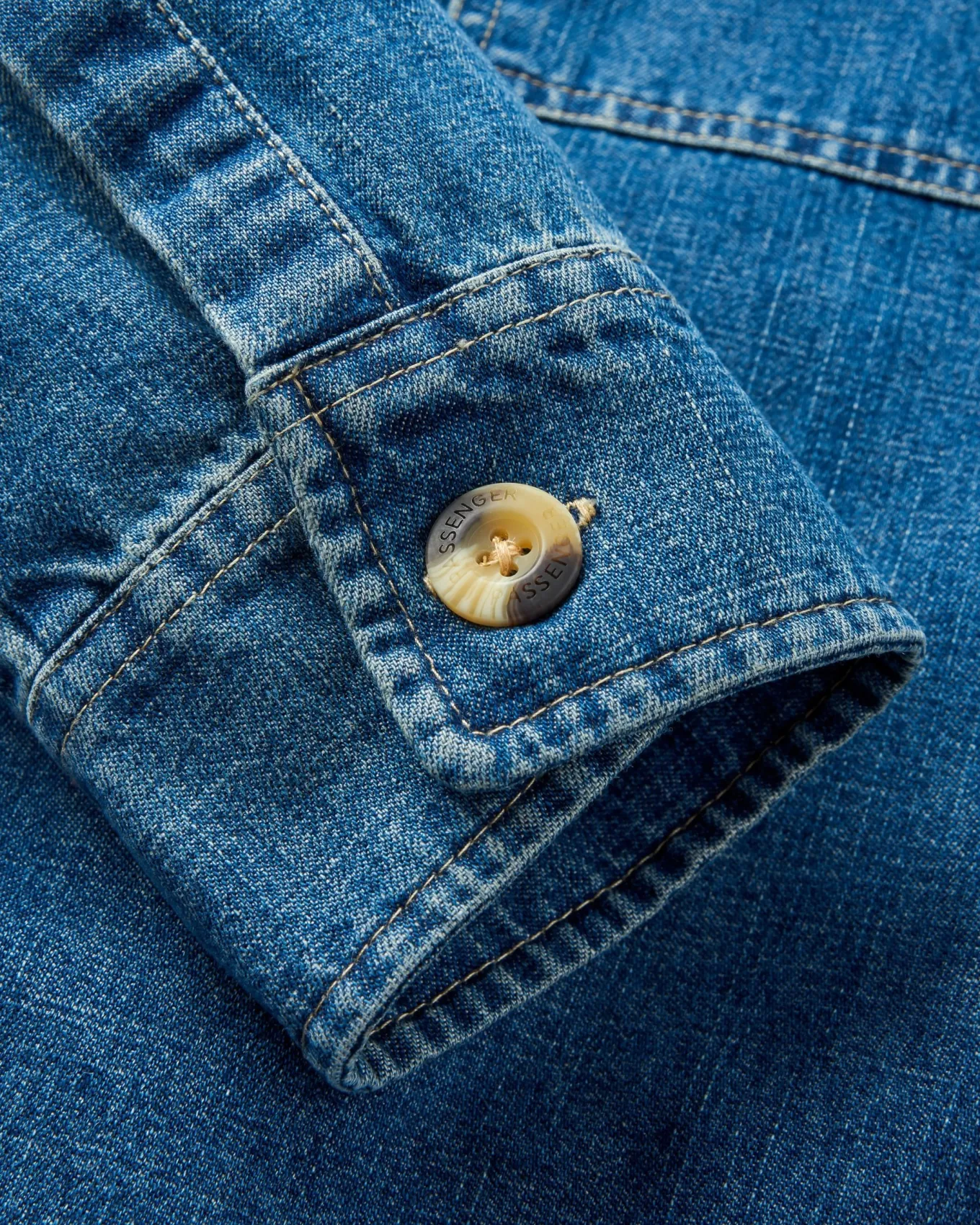 Coral Organic Langarmshirt - Gewaschener Denim