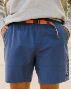 Core Allzweck-Short - Dunkler Denim