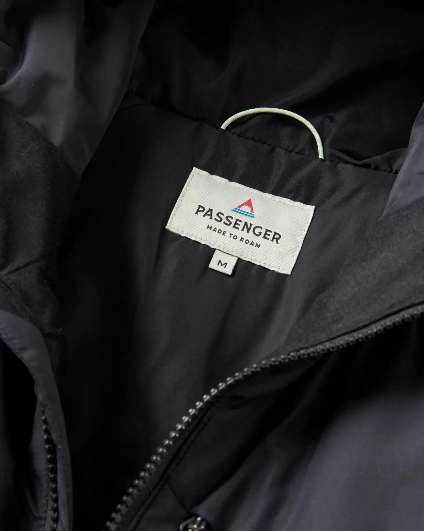 Daybreak Leichte Recycelte Thermore® Isolierte Jacke - Schwarz