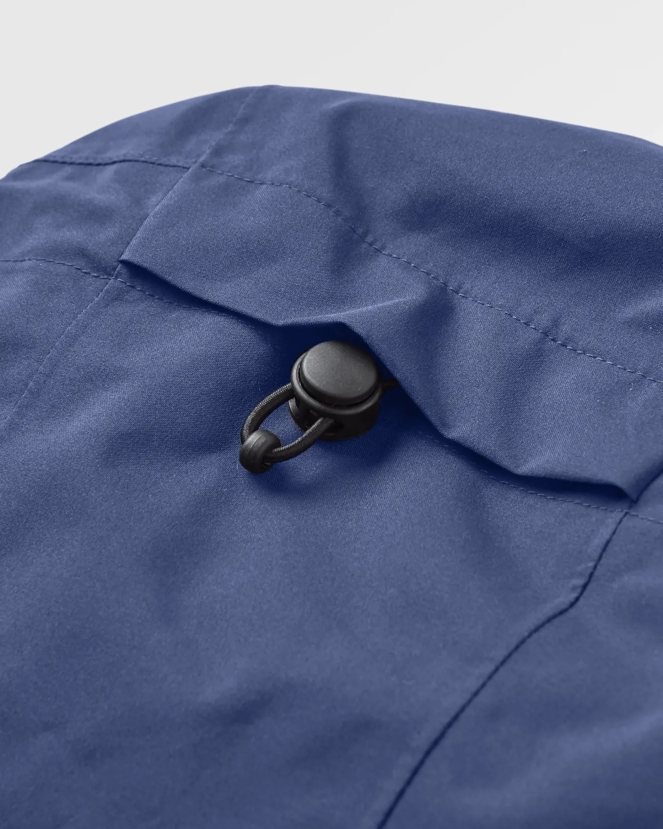 Downpour Recycelte Wasserdichte Jacke - Tiefes Marineblau