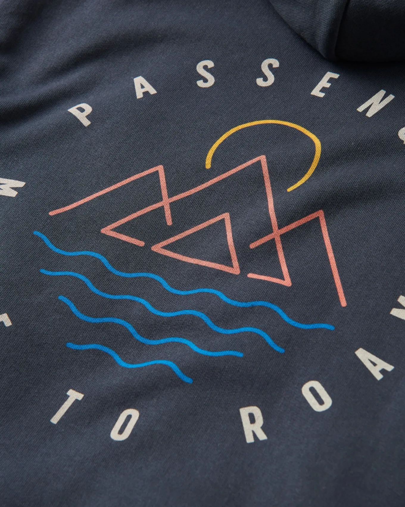 Escapism Recycelter Baumwoll-Kapuzenpullover - Schwarz