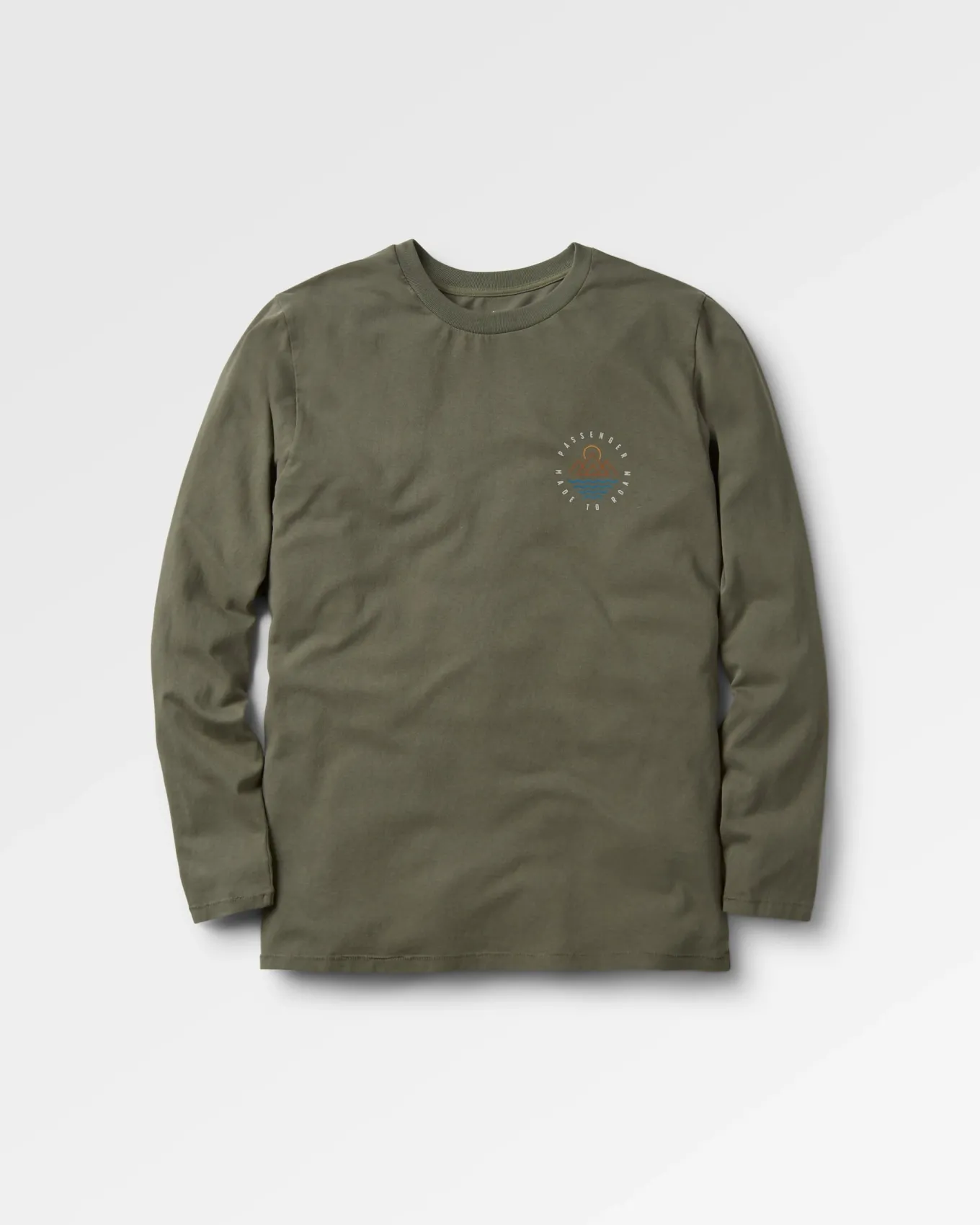 Escapism Recyceltes Langarm-T-Shirt - Staubige Olive