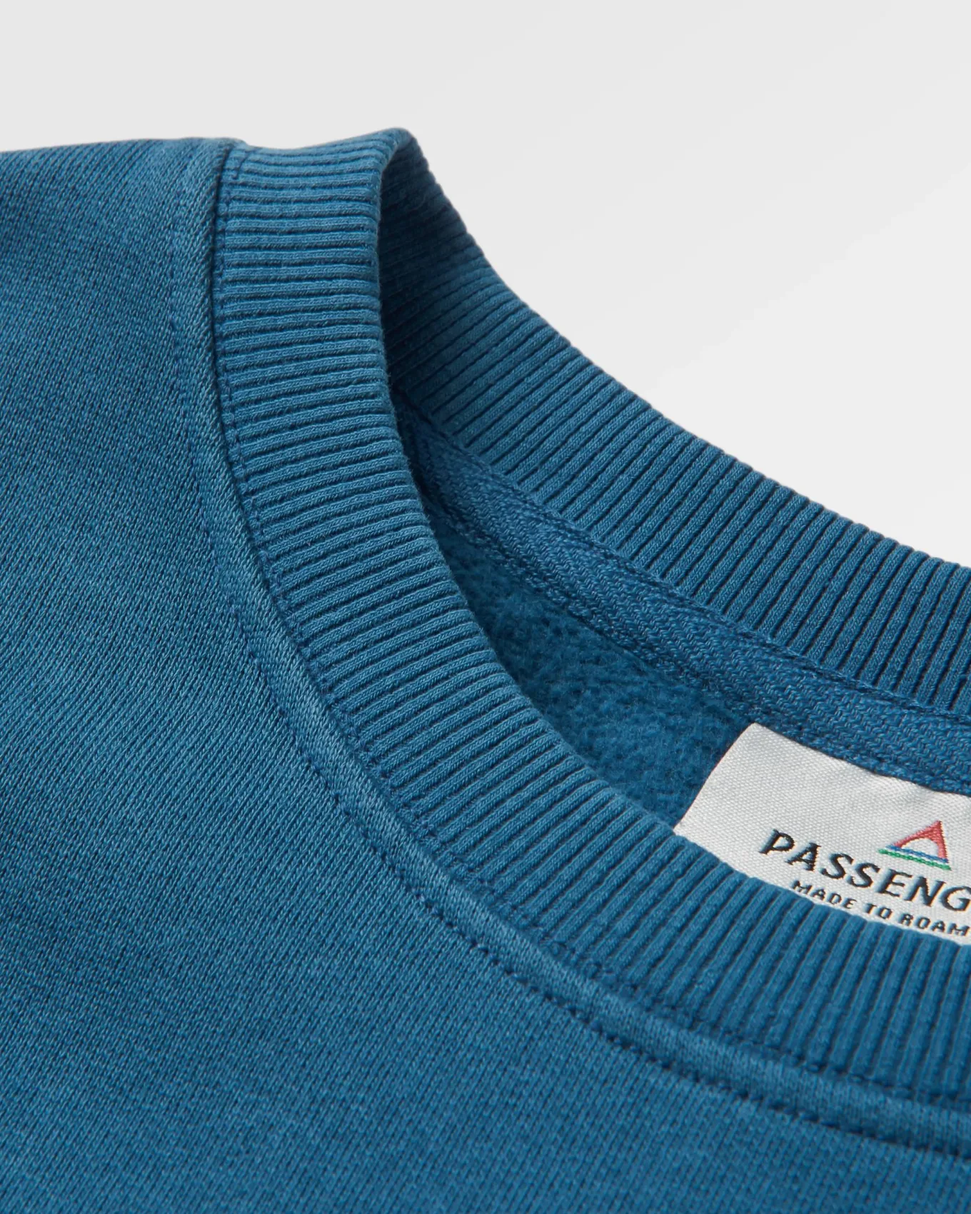 Escapism Sweatshirt - Dunkler Denim
