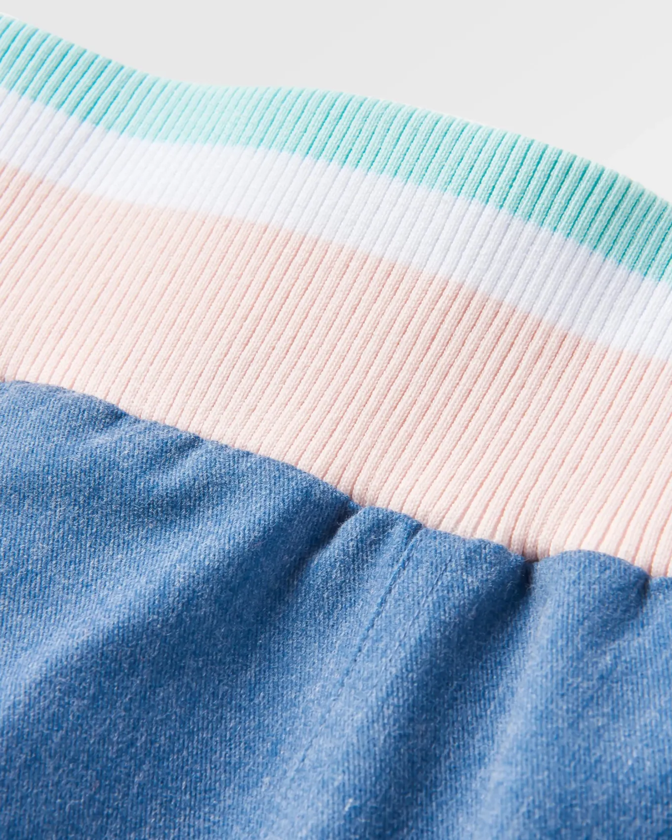 Explore recycelte Allzweck-Shorts - Dunkler Denim