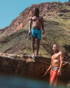 Hollow Recycelte Boardshorts - Blauer Pool