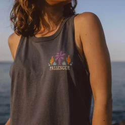 Laidback Top aus recycelter Baumwolle - Verblasstes Schwarz