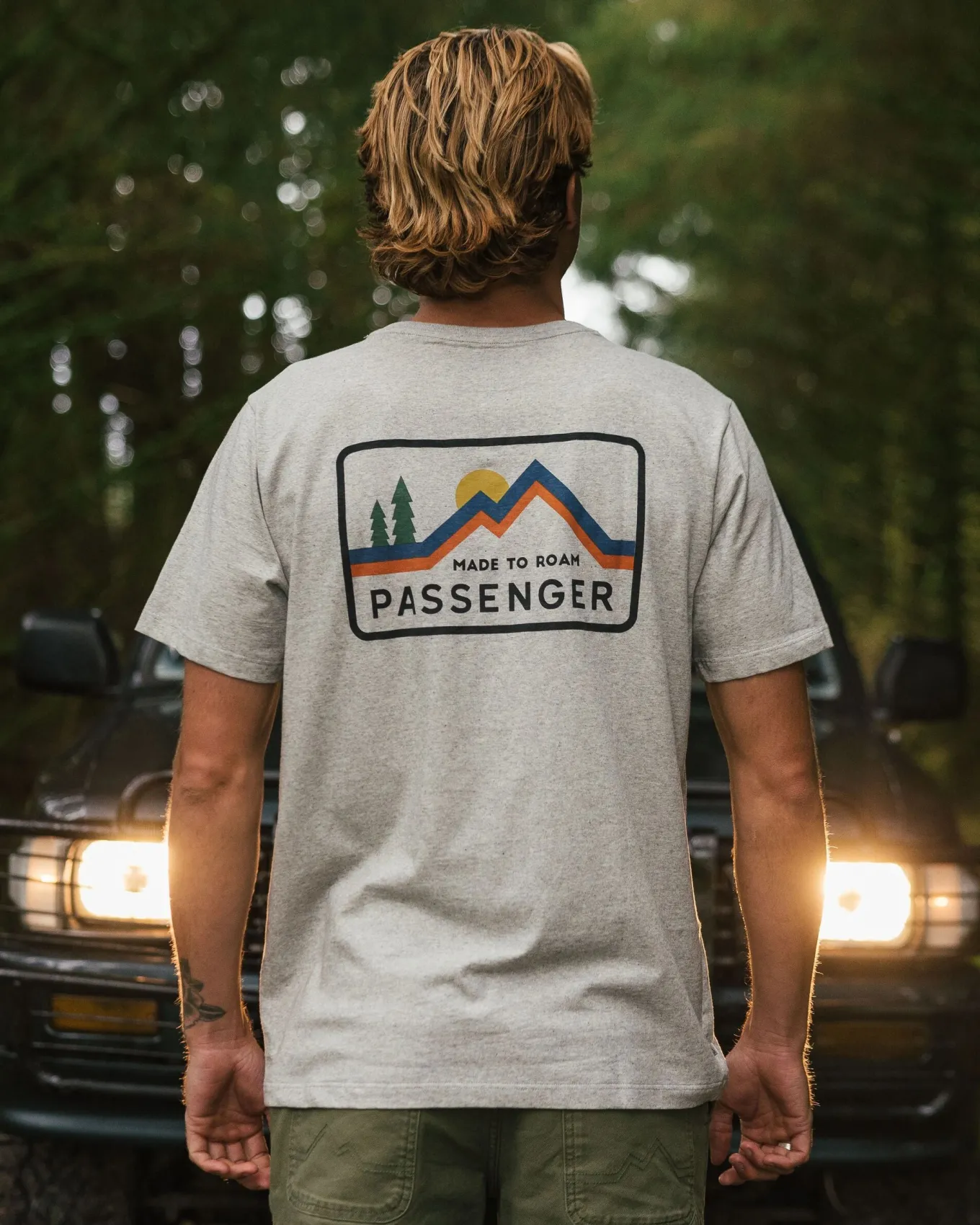 Made To Roam Recyceltes Baumwoll-T-Shirt - Graumeliert