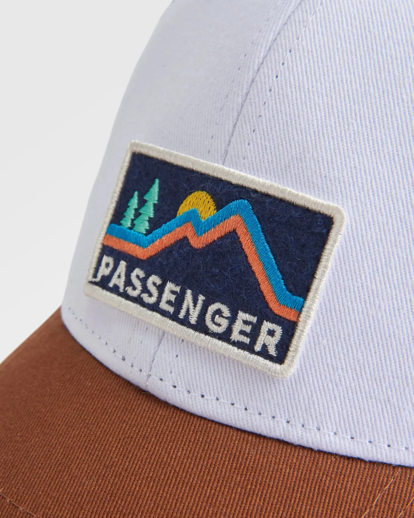 Made To Roam Trucker Kappe - Sattes Marineblau/Gummi