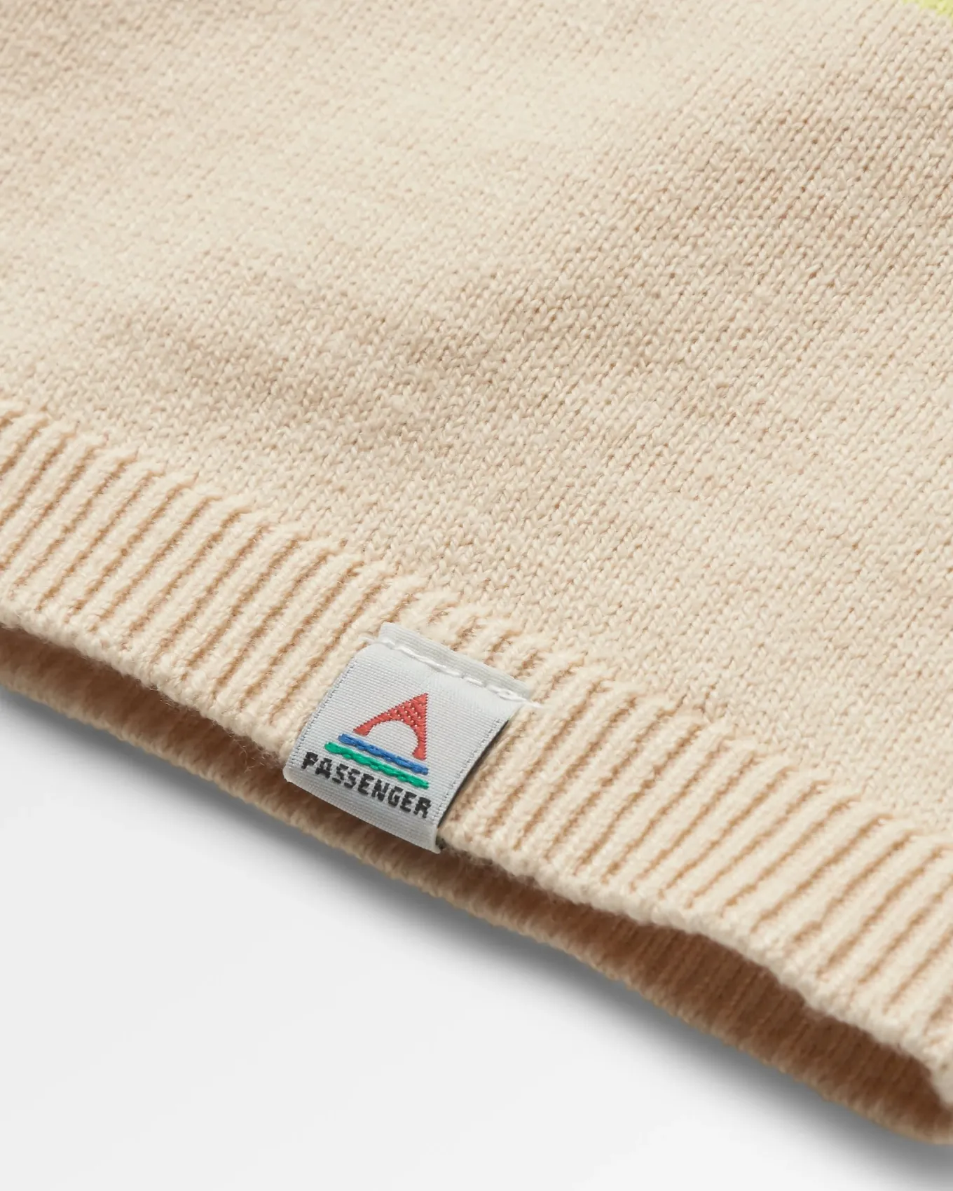 Migrate Organischer Gestrickter Pullover - Haferflocke Multi Streifen