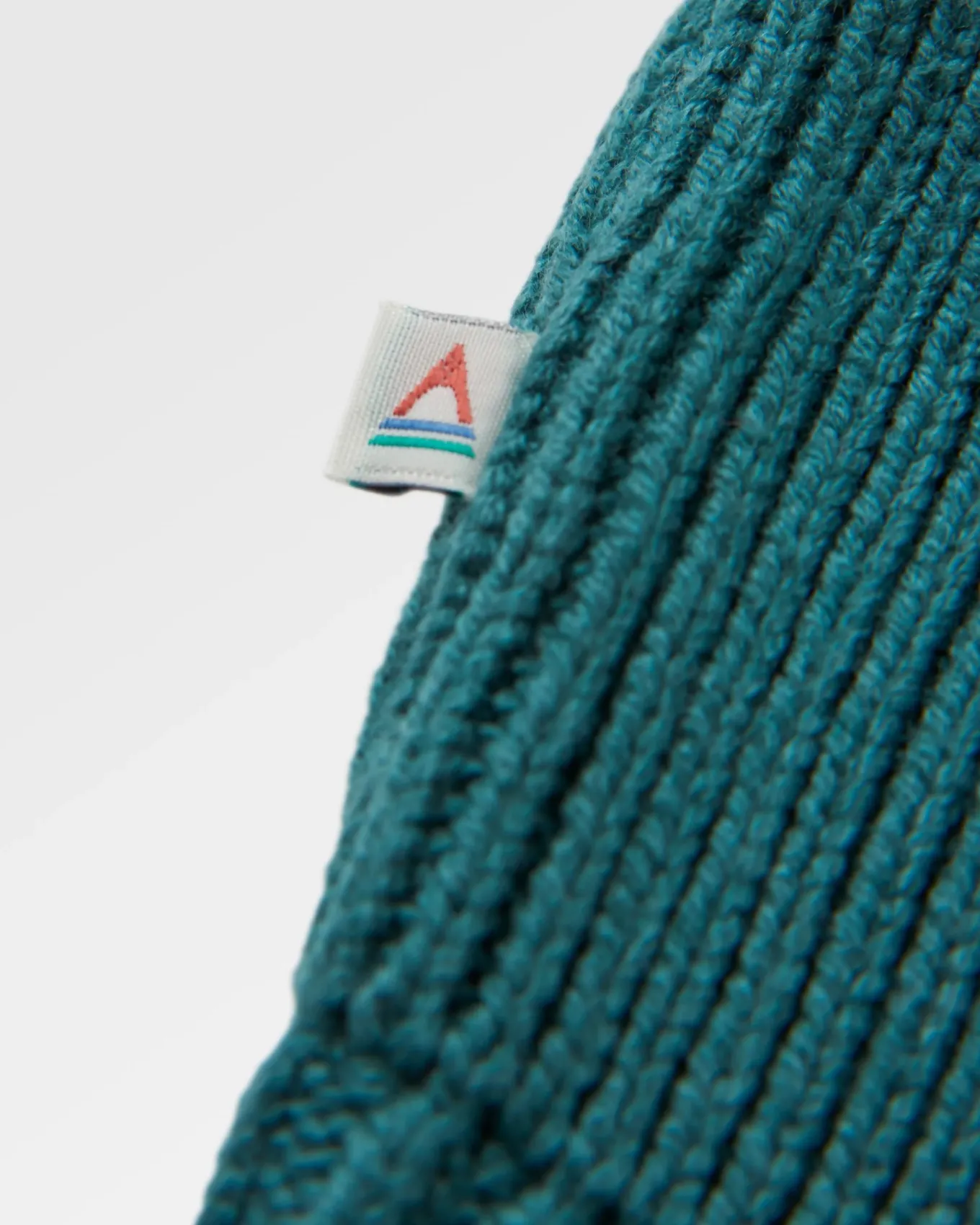 Moments Übergroßer Bio-Strickpullover mit Kapuze - Mehrfarbig gestreift