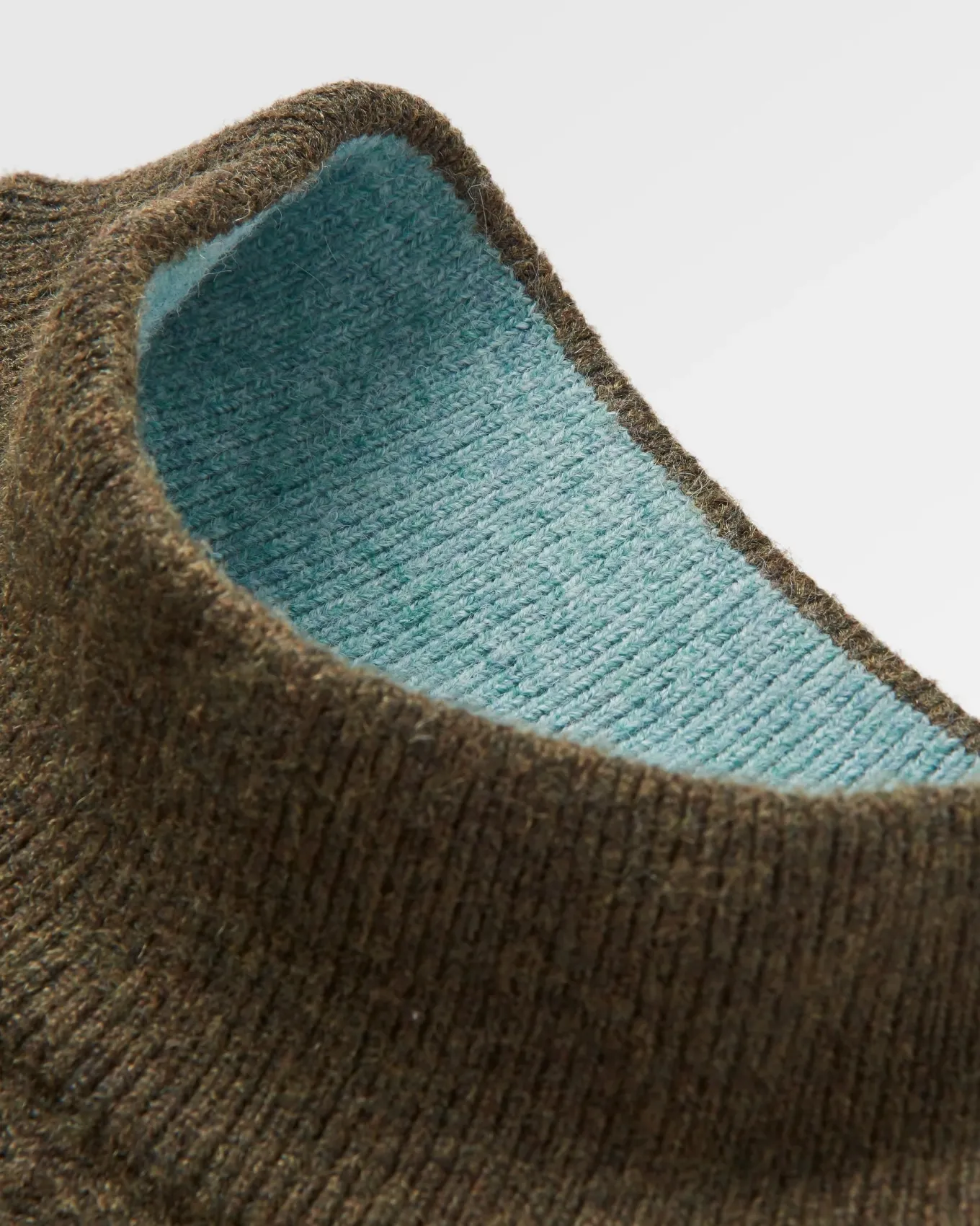Nettle Recycelter Gestrickter Pullover - Khaki