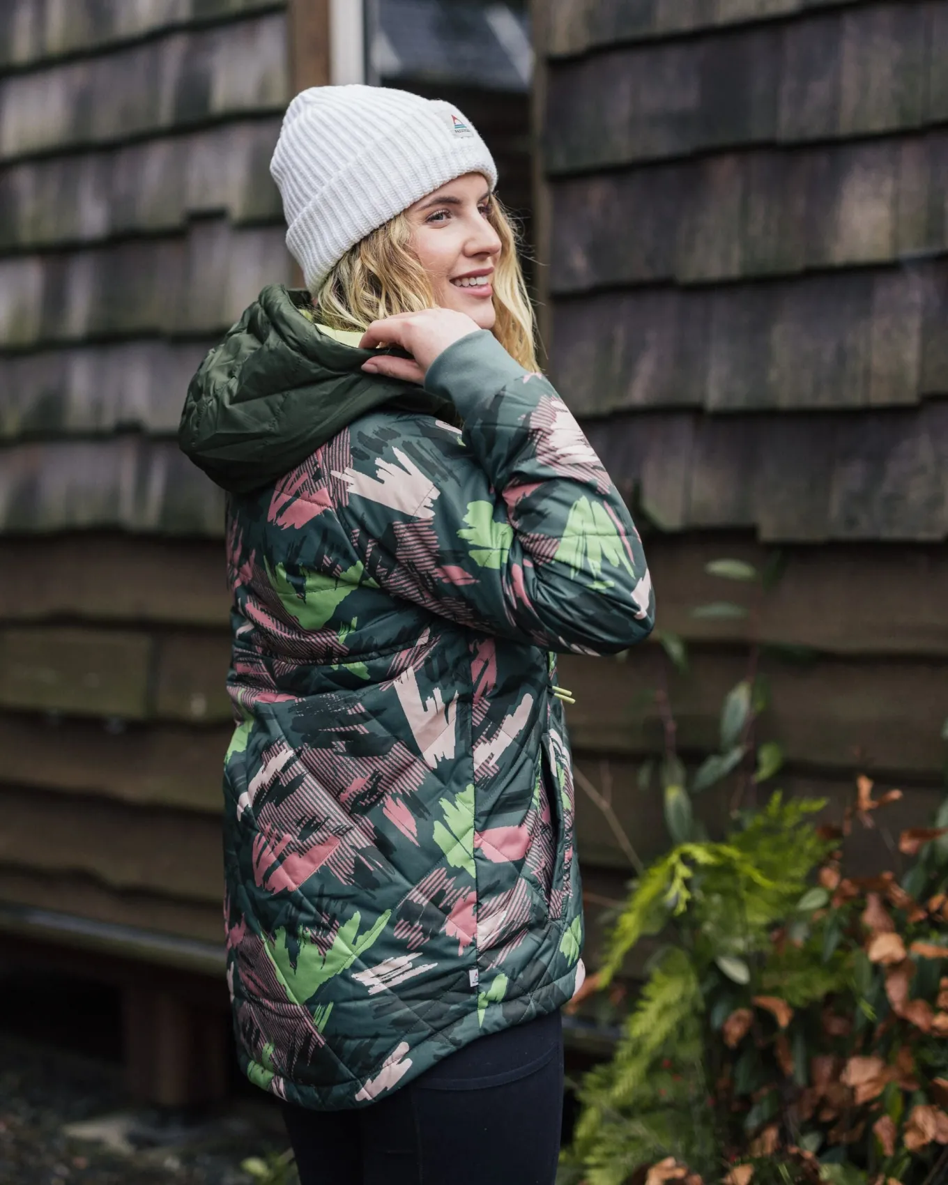 Ocean recycelte isolierte 1/2 Zip Jacke - Abstrakte Bergtanne