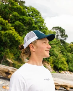 Odyssey Trucker Kappe - Tiefes Marineblau
