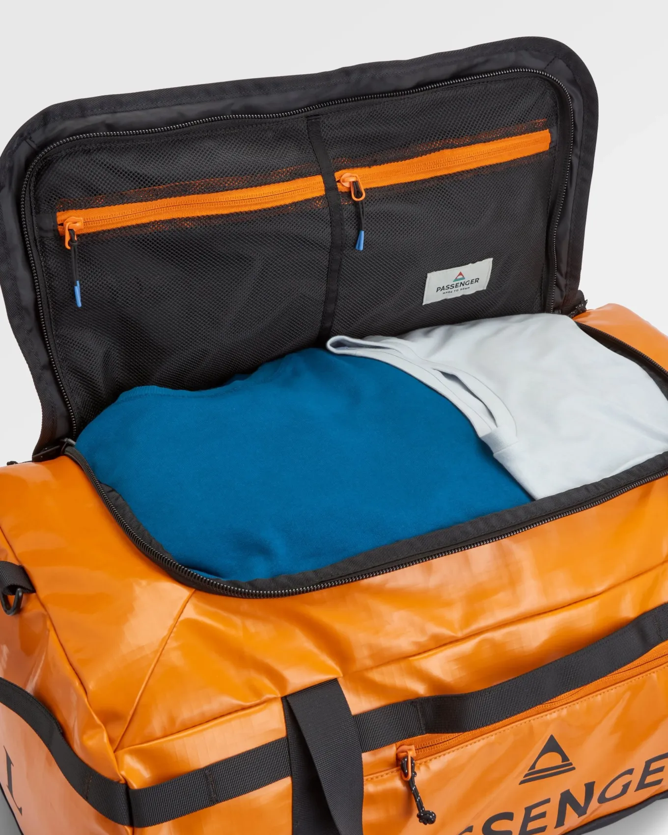 Roamer Recycelte 60L Reisetasche - Sonnenaufgang Orange