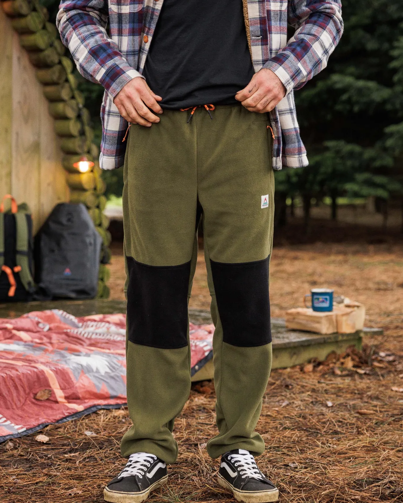 Set off recycelter Polar-Fleece-Jogger - Echtes Schwarz/ Khaki