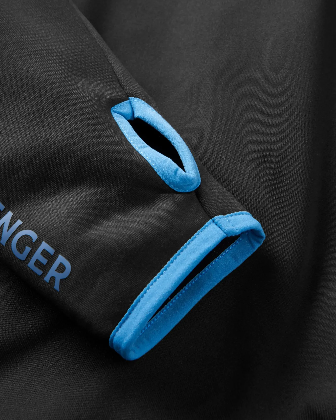 Solitude Recycelter Polartec® Fleece Pullover - Schwarz