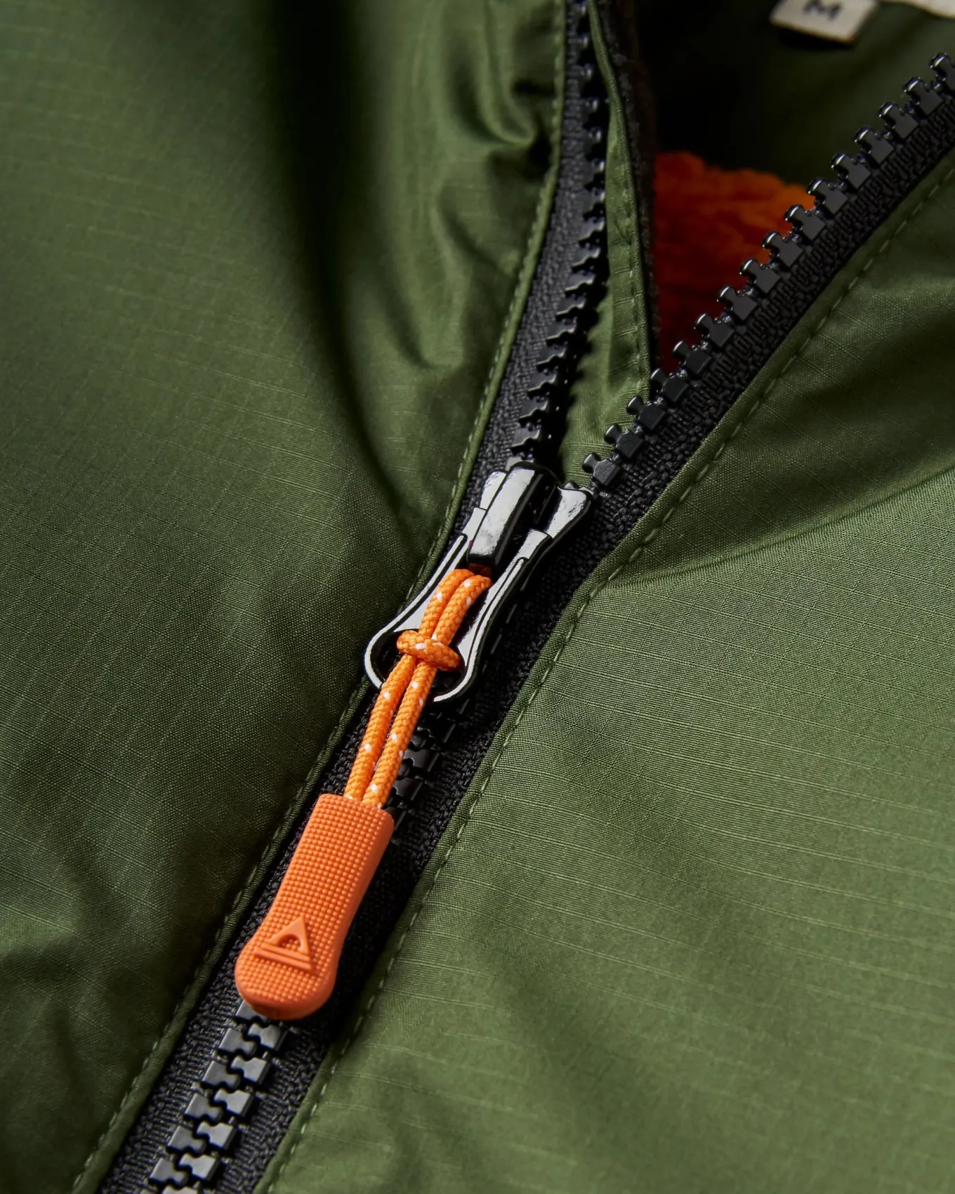 Tempest Recycelter Wasserdichter Surf-Poncho - Tannengrün/ Schwarz