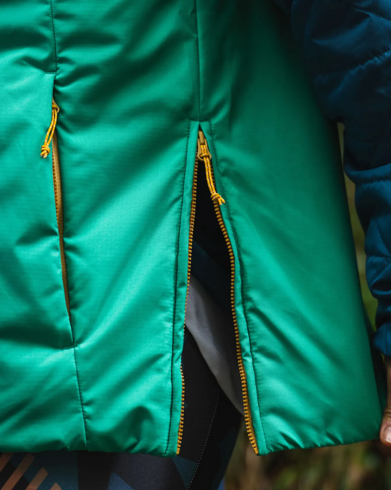 Trace Recycelte Thermore® Isolierte Jacke - Korsarblau/ Dschungelgrün