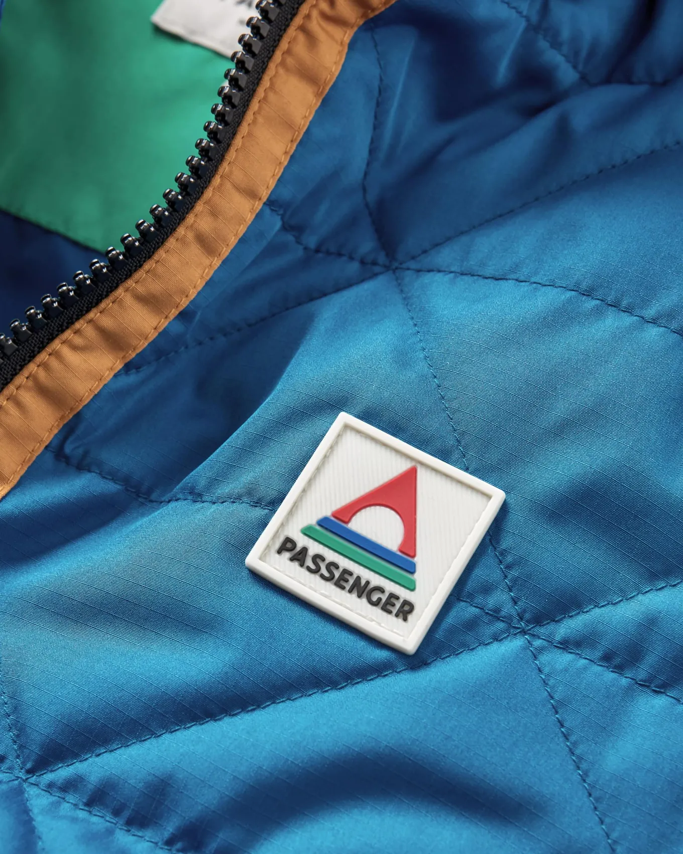 Trace Recycelte Thermore® Isolierte Jacke - Korsarblau/ Dschungelgrün