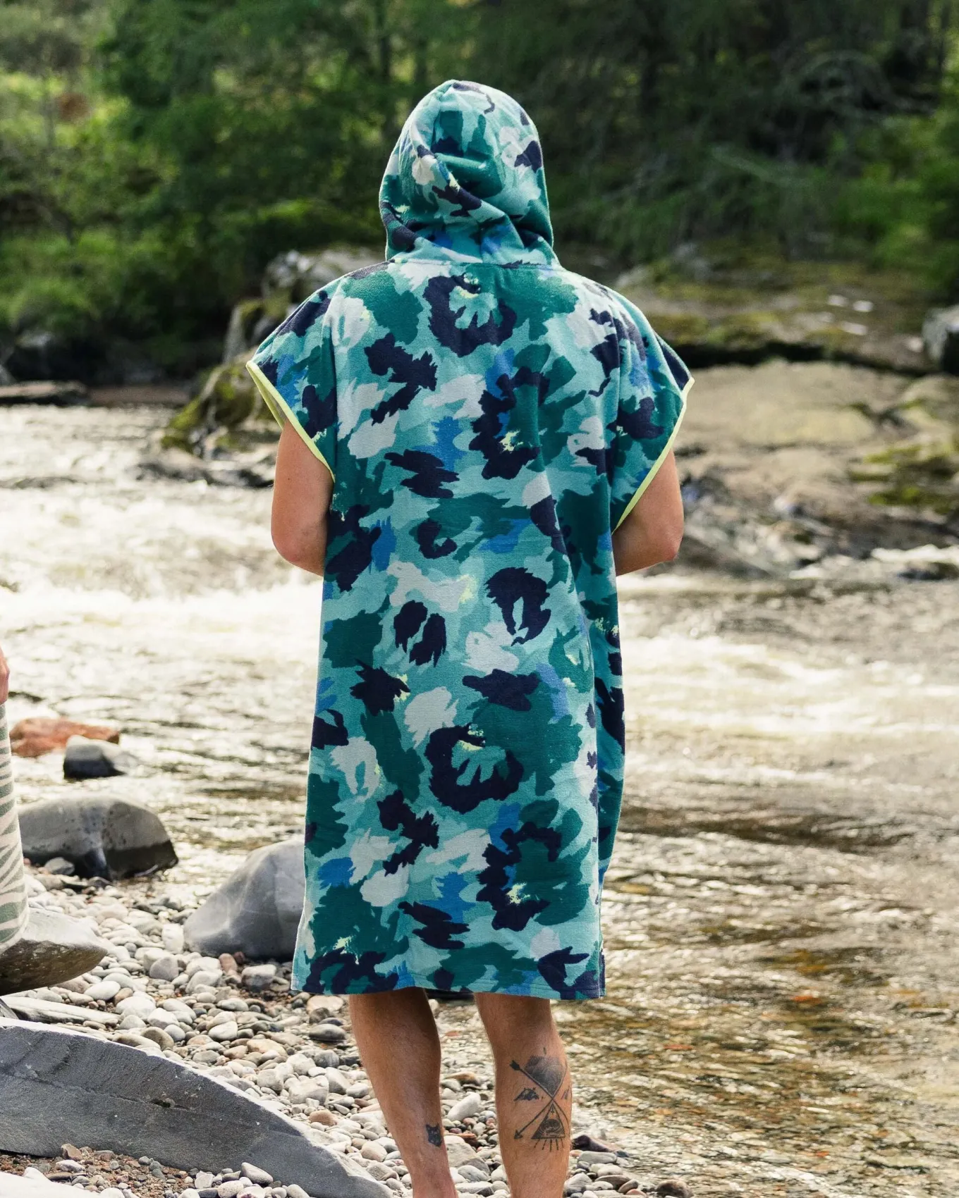 Tulum Recycelter Handtuch-Poncho - Alpine Camo Khaki