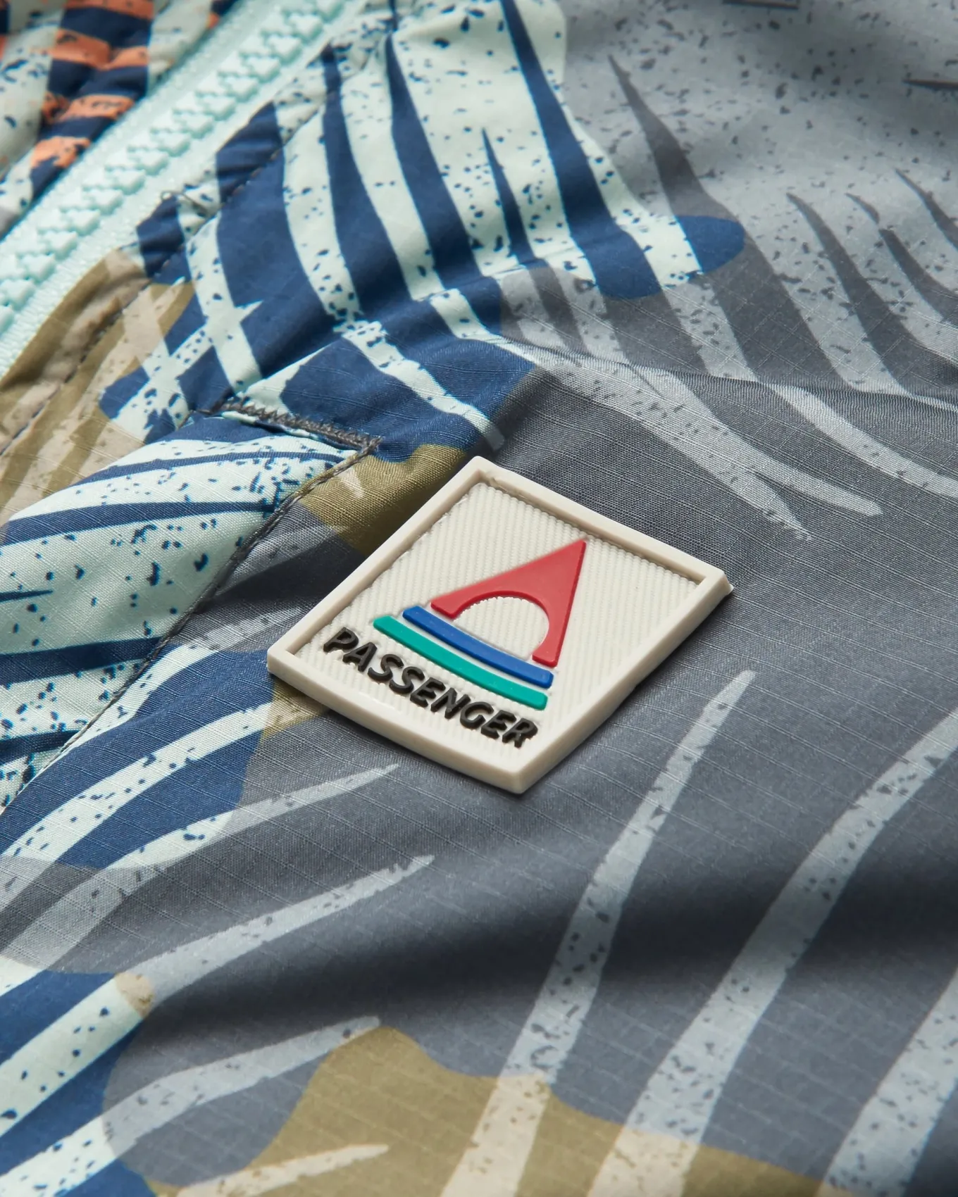 Waves Recycled Sherpa Lined Changing Robe - Palm Camo Apricot