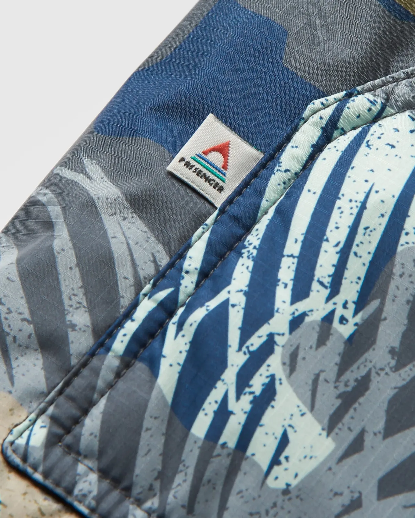 Waves Recycled Sherpa Lined Changing Robe - Palm Camo Apricot