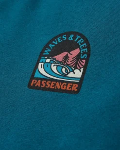 Waves u0026 Trees Recyceltes Baumwoll-Sweatshirt - Gezeitenblau