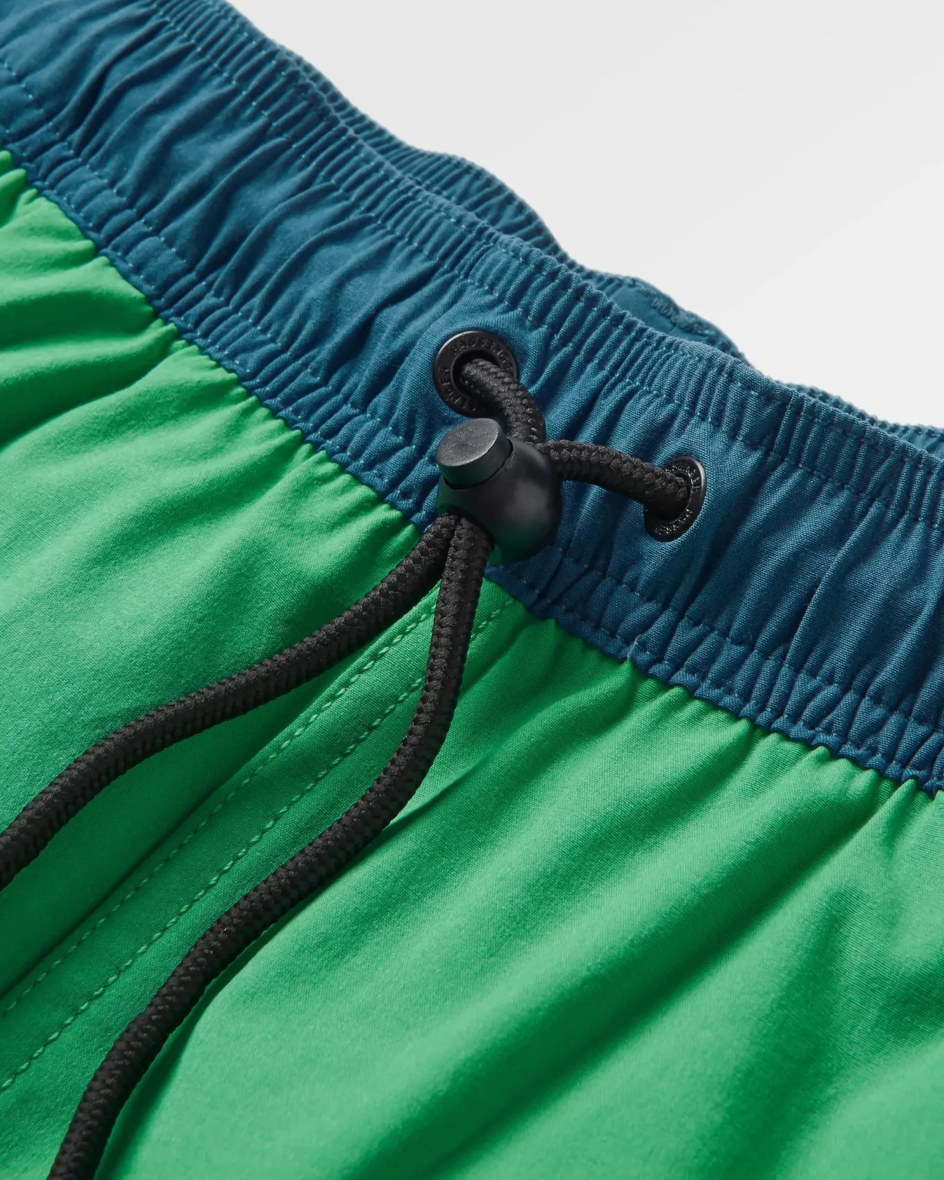 Way Out Allzweck-Shorts - Grüne Fichte