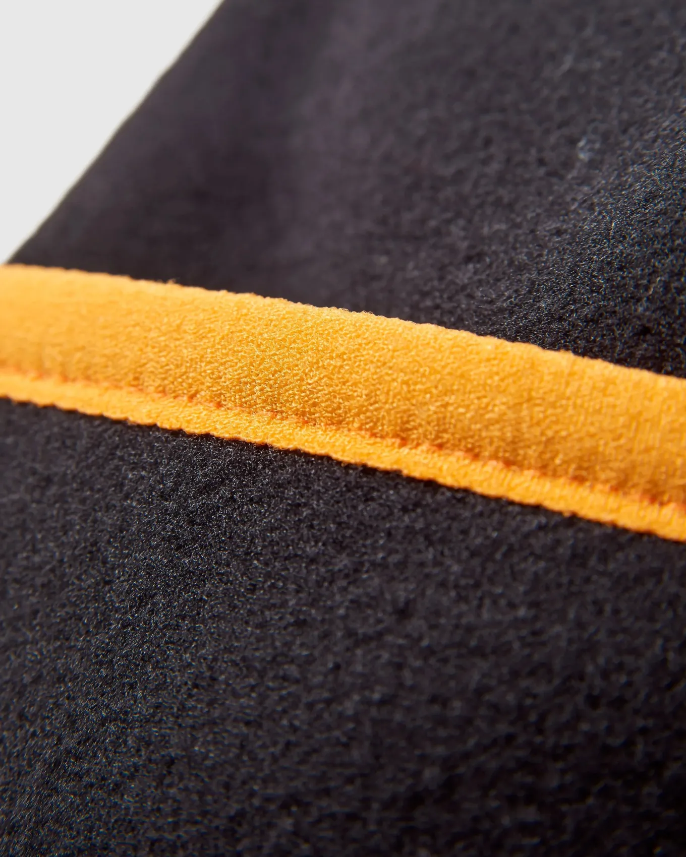 Wintergreen Recycelte Polartec® Thermo-Mütze - Schwarz
