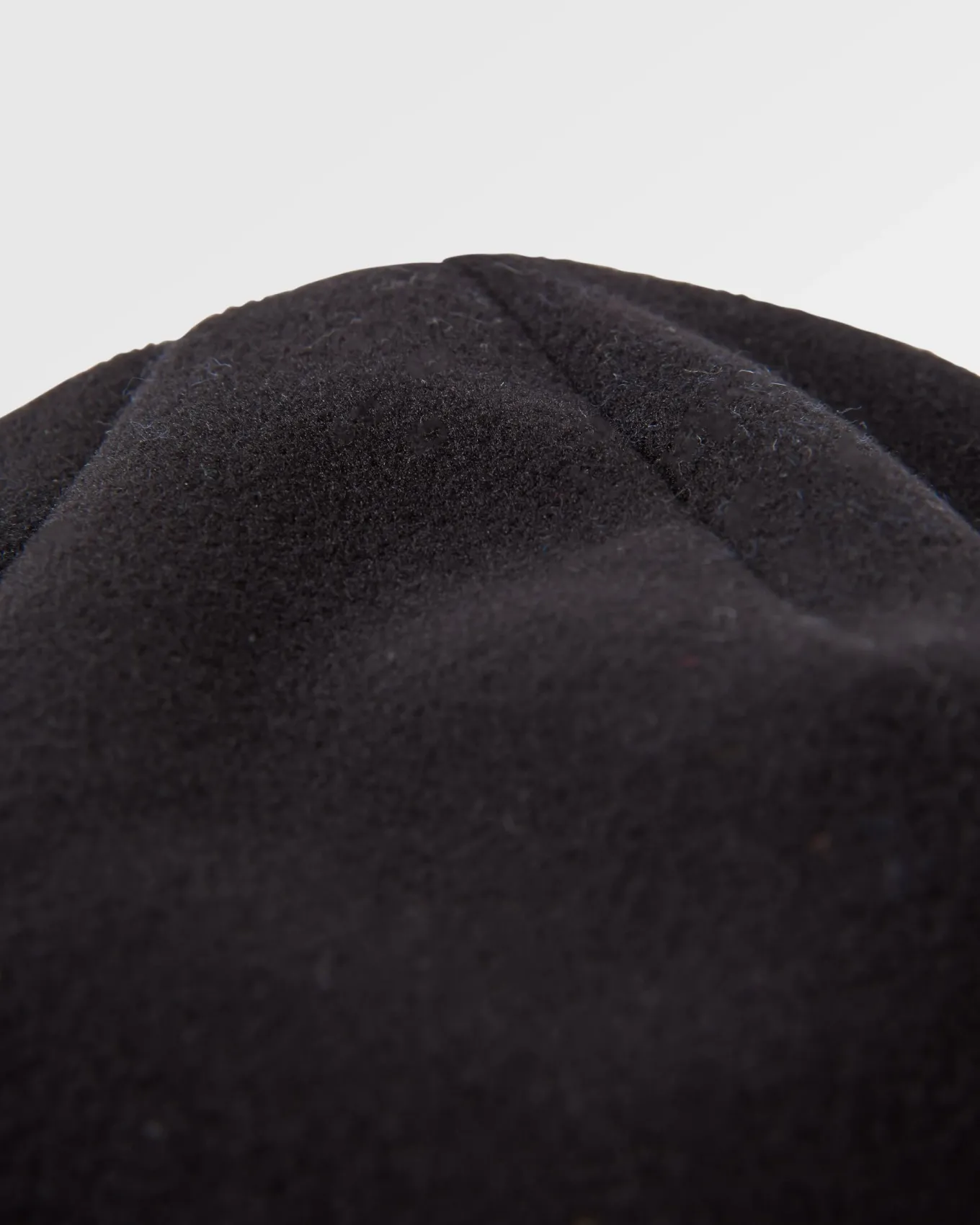 Wintergreen Recycelte Polartec® Thermo-Mütze - Schwarz