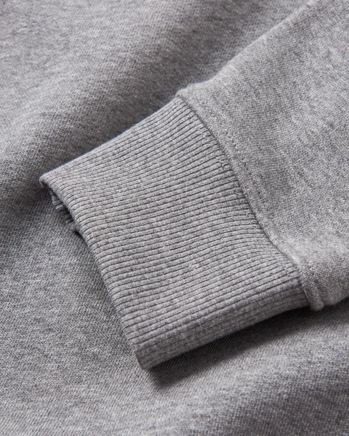 Yuca Recyceltes Baumwoll-Sweatshirt - Dunkelgrau meliert